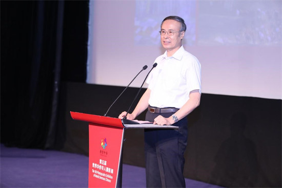 萬立駿出席親情中華·第五屆世界華僑華人攝影展