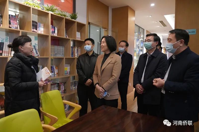 王喜云赴漯河市調(diào)研并出席漯河市歸國(guó)留學(xué)人員創(chuàng)業(yè)創(chuàng)新表彰活動(dòng)