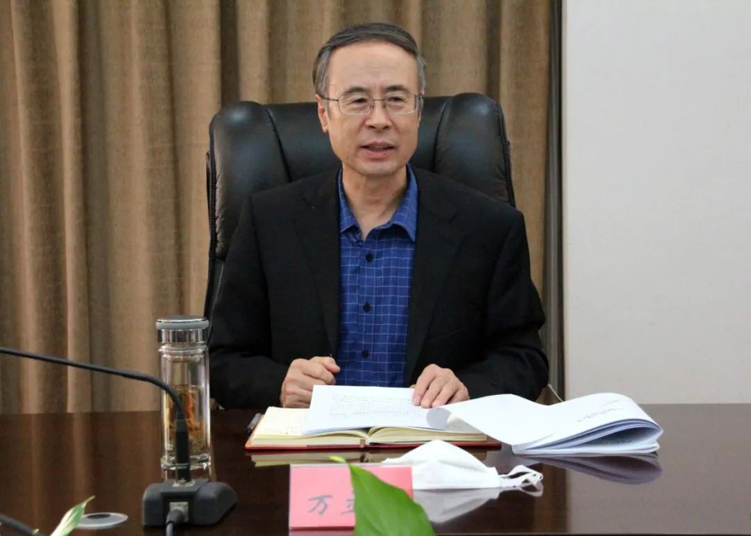 中國(guó)僑聯(lián)黨組召開第十八次理論學(xué)習(xí)中心組（擴(kuò)大）會(huì)