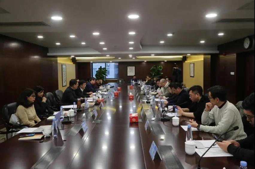 上海僑商會青僑會員座談展望新年