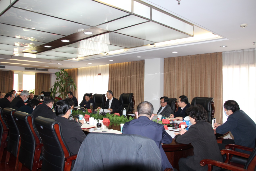 中國(guó)僑聯(lián)黨組召開(kāi)第三次理論學(xué)習(xí)中心組（擴(kuò)大）會(huì)
