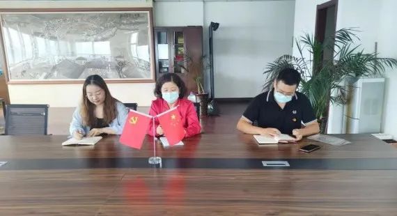 省僑商會(huì)黨員重溫黨史，積極參與抗疫志愿服務(wù)