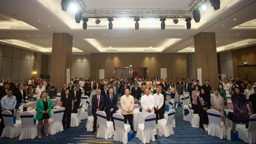 阿聯(lián)酋江蘇僑商總會成立5周年慶典暨中秋聯(lián)誼會成功舉行