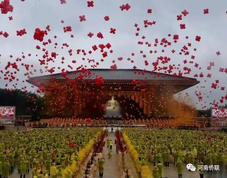 共拜人文始祖 縱覽黃河變遷 “追夢(mèng)中華·讀懂黃河”2023海外華文媒體河南采訪行活動(dòng)走進(jìn)鄭州