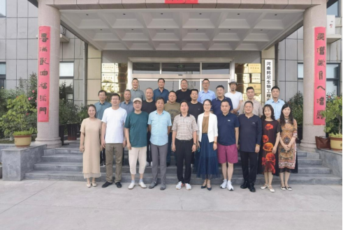 憶初心，感黨恩，展僑風(fēng)——新鄉(xiāng)市僑商會(huì)、僑商書畫院走進(jìn)僑企