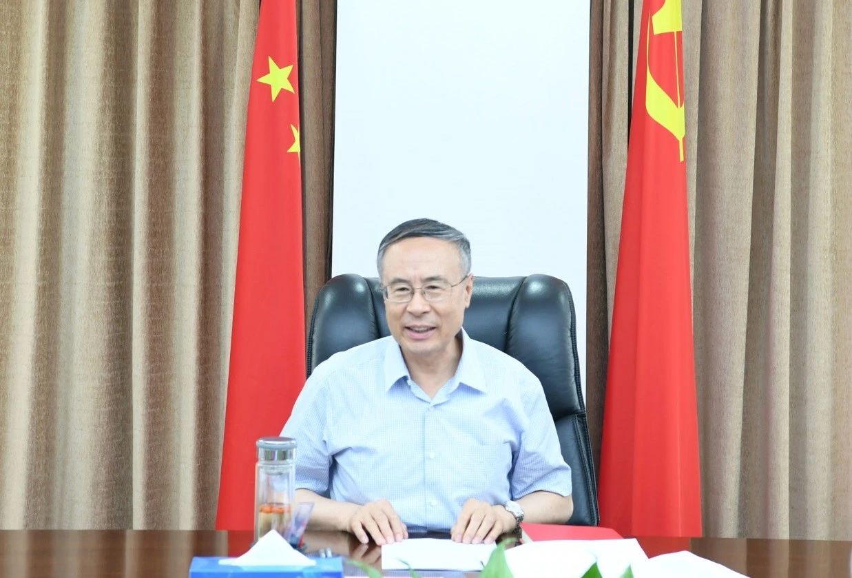 中國(guó)僑聯(lián)黨組理論學(xué)習(xí)中心組（擴(kuò)大）召開(kāi)集體學(xué)習(xí)會(huì)