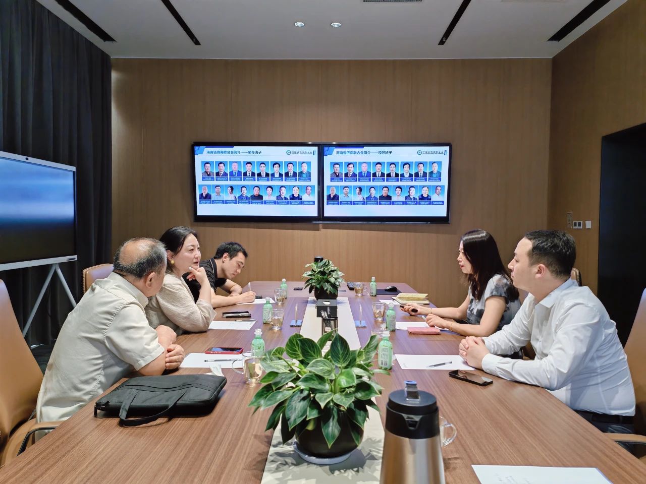 馬來西亞豫商聯(lián)合會(huì)來訪座談交流