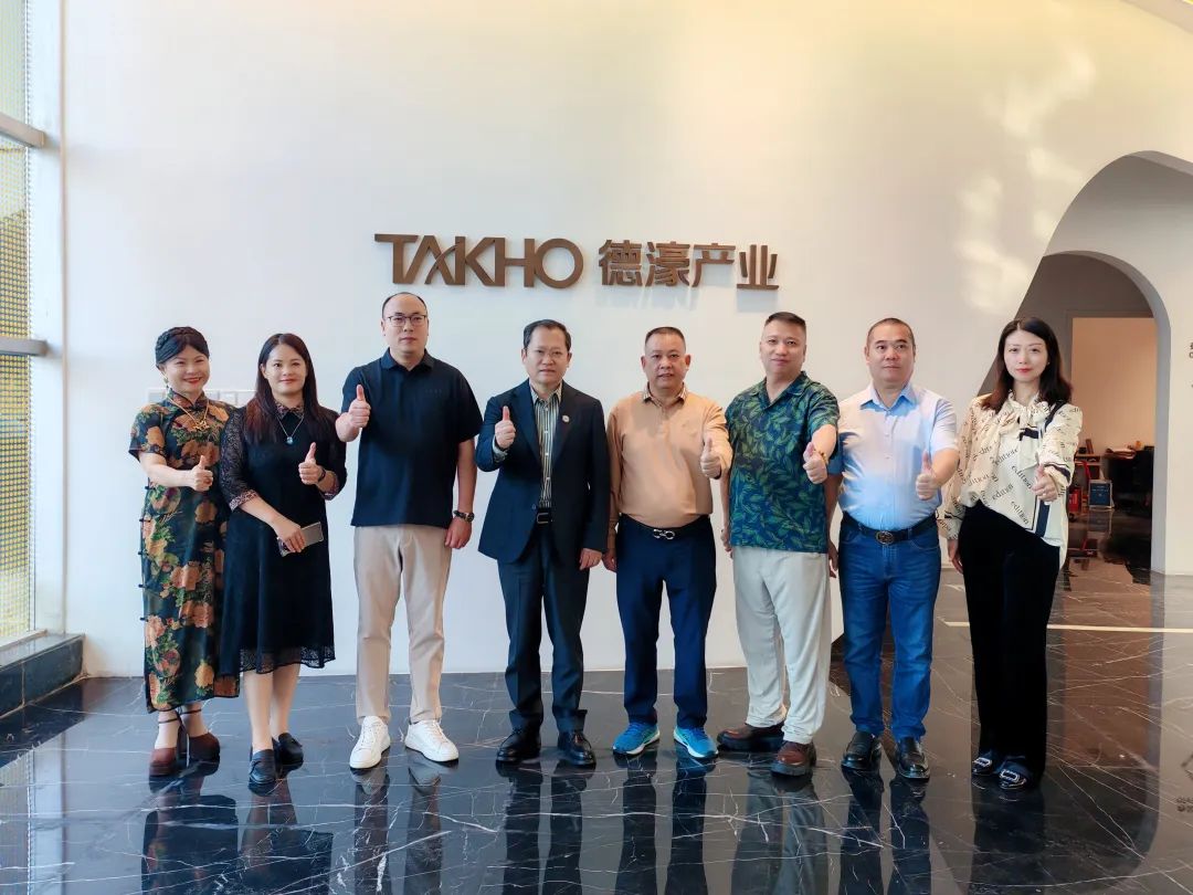 河南省僑商會駐會執(zhí)行會長王廣國帶隊到訪廣西僑商會并座談交流