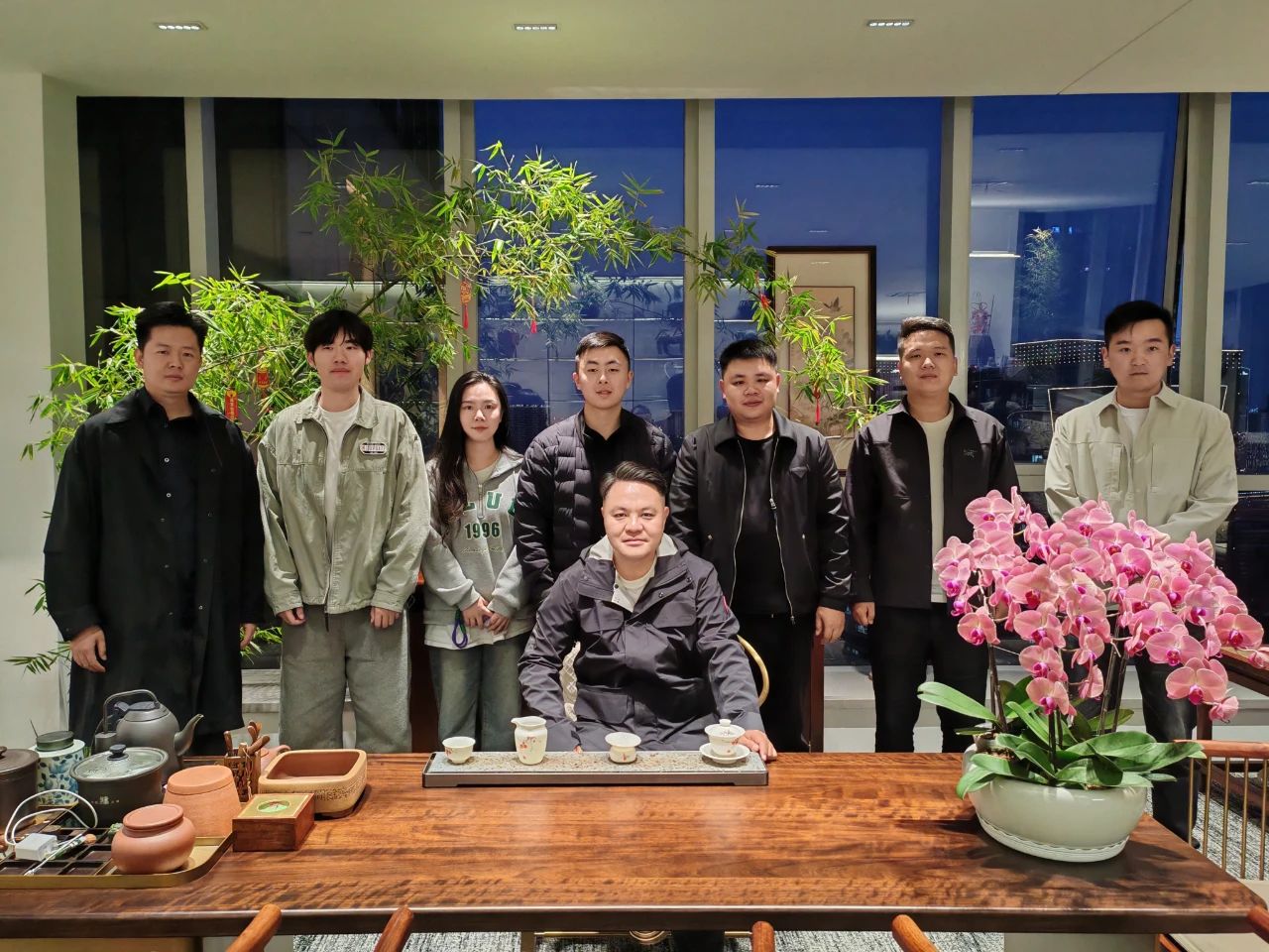 “青”松小聚“春”滿堂，河南省僑商聯(lián)合會青春暢享局活力開局