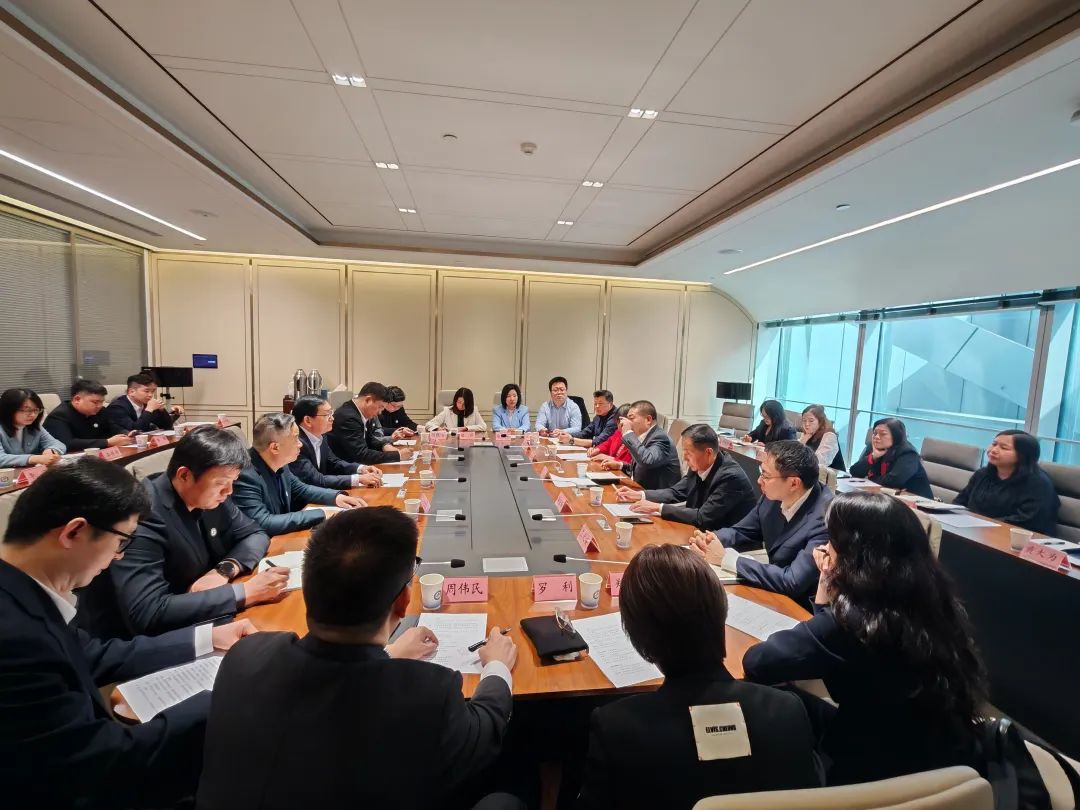 河南省僑商聯(lián)合會一行走訪中國僑商聯(lián)合會并座談交流