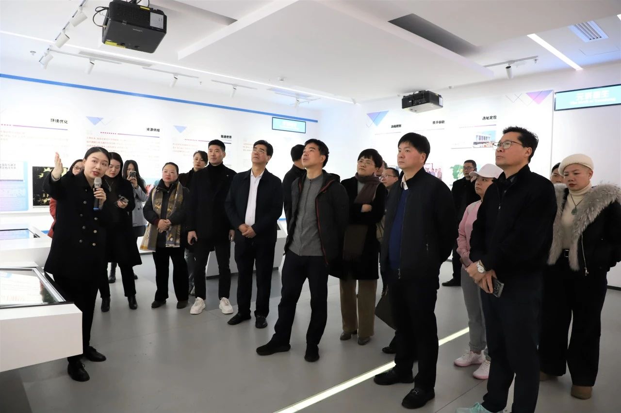 福州市僑商會(huì)組織海外僑商赴中印尼兩國(guó)雙園開展招商考察