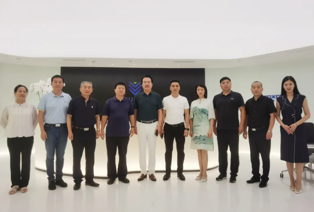 省僑商會一行考察調(diào)研我會常務(wù)理事單位微尼奧集團(tuán)