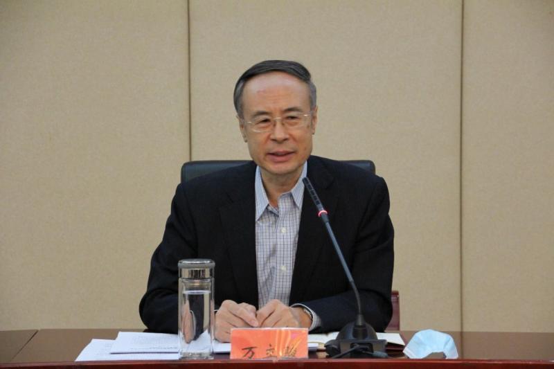 中國(guó)僑聯(lián)召開(kāi)會(huì)議 深入學(xué)習(xí)宣傳貫徹十九屆五中全會(huì)精神 推進(jìn)新時(shí)代僑聯(lián)事業(yè)創(chuàng)新發(fā)展