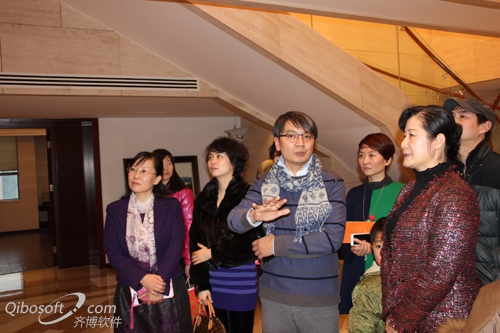 1月18日，省僑聯(lián)、省民建、中國銀行和省僑商會聯(lián)合主辦華彩典藏