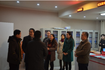 省委統(tǒng)戰(zhàn)部副部長(zhǎng)、省僑聯(lián)黨組書(shū)記趙太安調(diào)研管城區(qū)僑之家建設(shè)工作