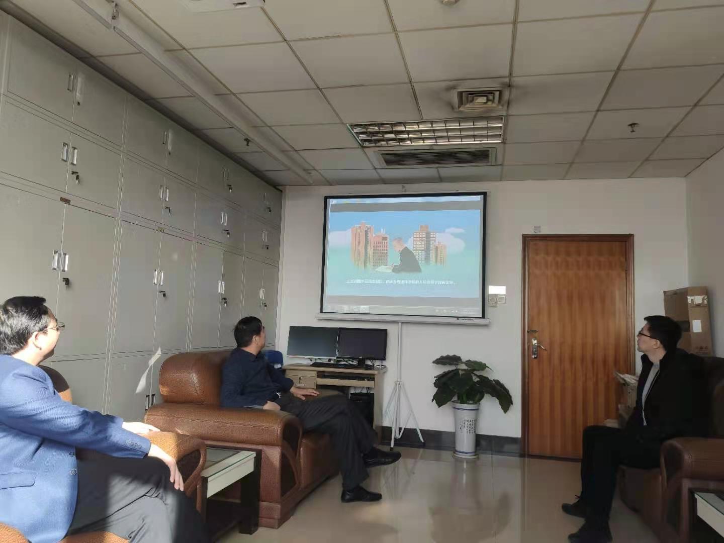 平頂山市僑聯(lián)召開會(huì)議專項(xiàng)學(xué)習(xí)2021年平頂山市領(lǐng)導(dǎo)干部報(bào)告?zhèn)€人有關(guān)事項(xiàng)工作培訓(xùn)會(huì)議精神