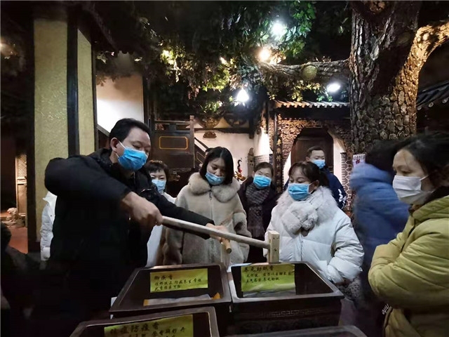 acbb1c2fe6d4e63bb85fd76150853f6.jpg acbb1c2fe6d4e63bb85fd76150853f6.jpg