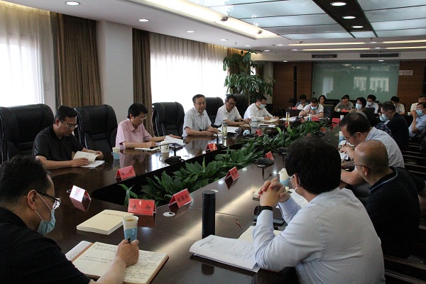 以黨史學(xué)習(xí)教育新成效 推動(dòng)僑聯(lián)工作高質(zhì)量發(fā)展 ——中國(guó)僑聯(lián)黨組召開第八次理論學(xué)習(xí)中心組（擴(kuò)大）學(xué)習(xí)會(huì)