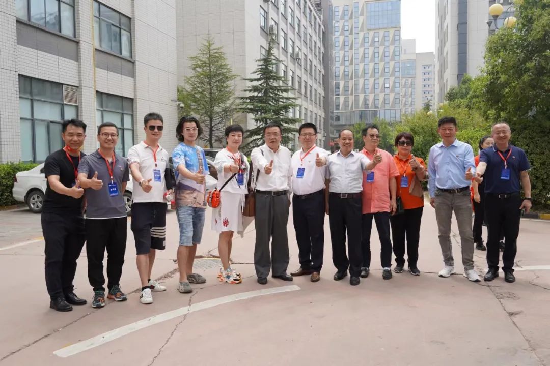 寧波市僑商會會長薛驚理帶隊(duì)赴陜西開展經(jīng)貿(mào)考察