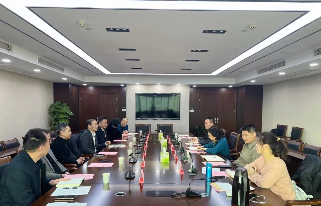 蘇州市僑聯(lián)、僑商會(huì)一行到訪江蘇省僑商總會(huì)