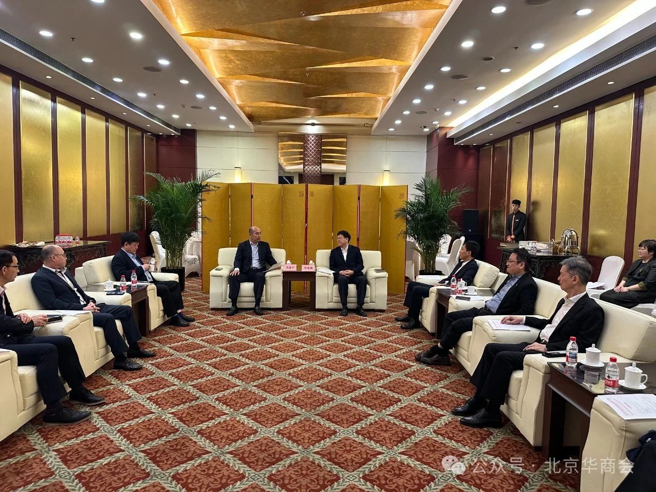 北京華商會與馬來西亞中華總商會建立友好合作關(guān)系