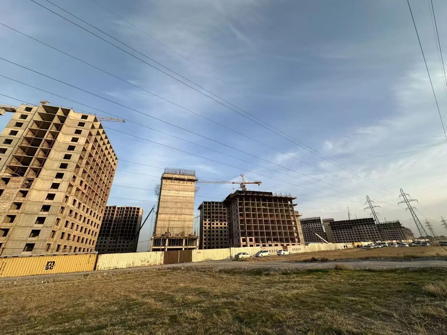 【名譽(yù)會長】香港僑商聯(lián)合會會長徐旭昶一行赴吉爾吉斯斯坦考察 攜手僑商共拓合作新機(jī)遇