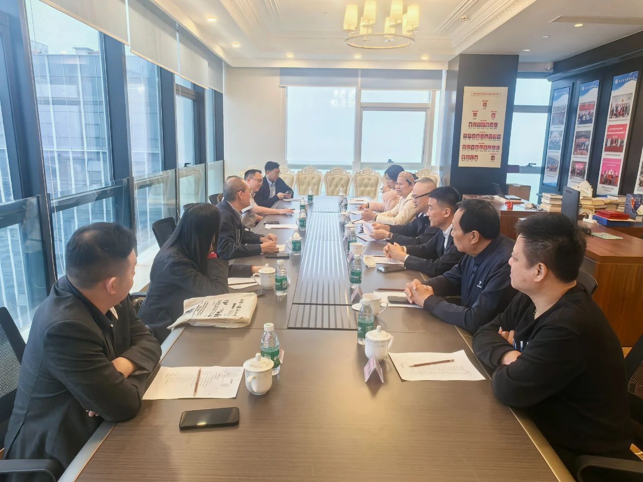 馬來西亞-中國總商會(huì)與海南省僑商聯(lián)合會(huì)簽訂友好商會(huì)合作協(xié)議