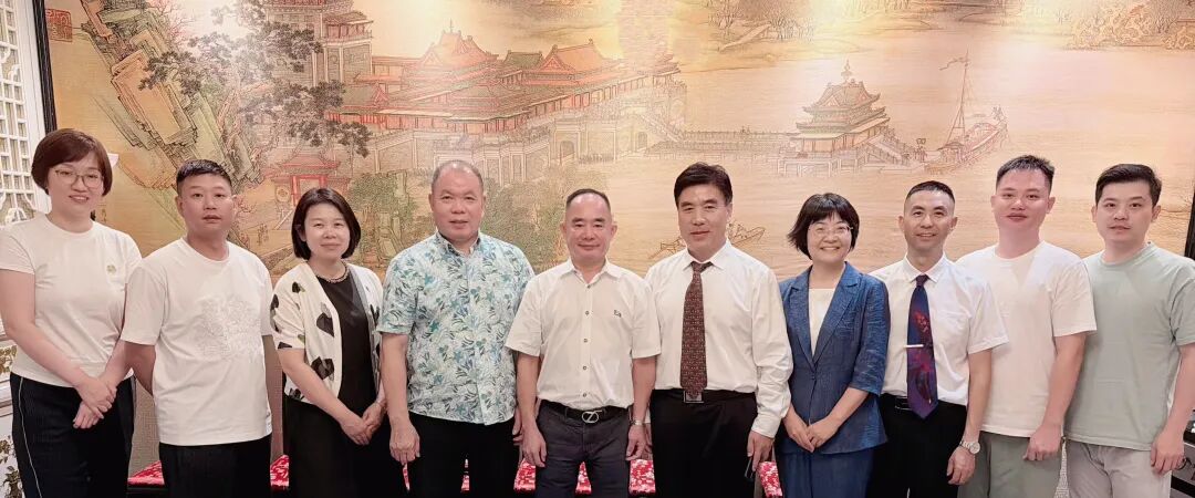 【名譽(yù)會長】新加坡華源會會長王泉成接待云南僑聯(lián)代表團(tuán)一行