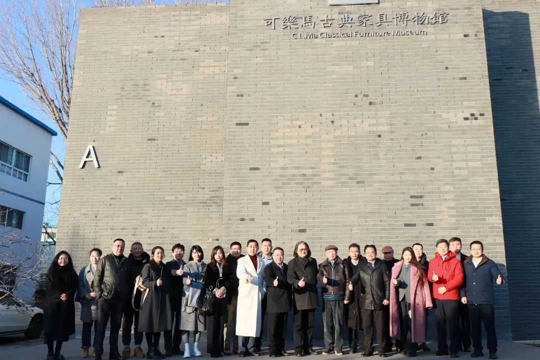 天津市僑商會(huì)攜手津商聯(lián)合會(huì)、市創(chuàng)意產(chǎn)業(yè)協(xié)會(huì)成功舉辦“以文潤(rùn)城”構(gòu)建文化經(jīng)濟(jì)高質(zhì)量發(fā)展主題座談會(huì)