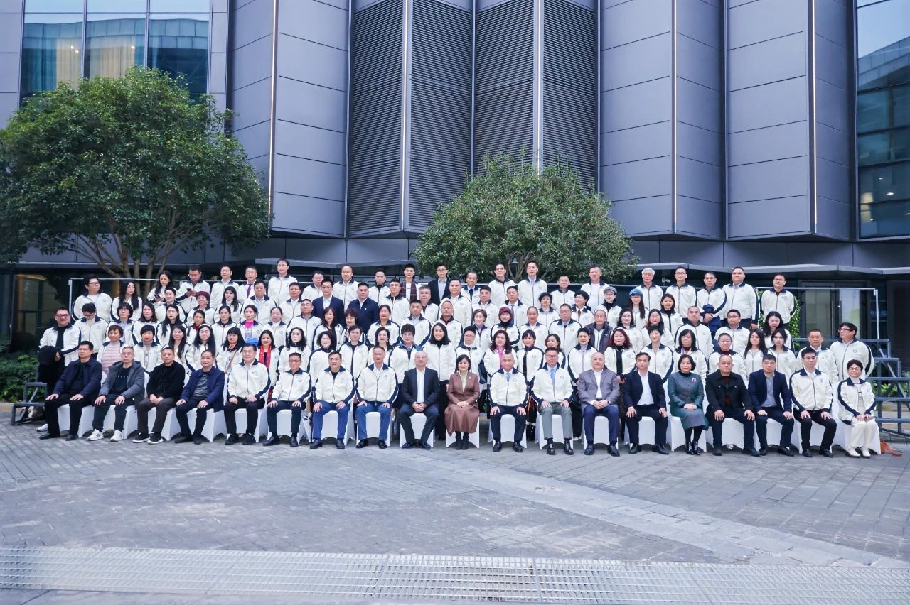 僑心向桂，共創(chuàng)輝煌 ▏廣西僑商組織整合融入大會(huì)暨廣西僑商聯(lián)合會(huì)會(huì)員代表大會(huì)圓滿落幕