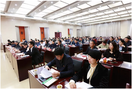 河南省僑聯(lián)系統(tǒng)高質(zhì)量推進(jìn)以案促改工作會圓滿落幕 ——省僑商會副秘書長柴莉代表省僑聯(lián)所屬社團(tuán)發(fā)言