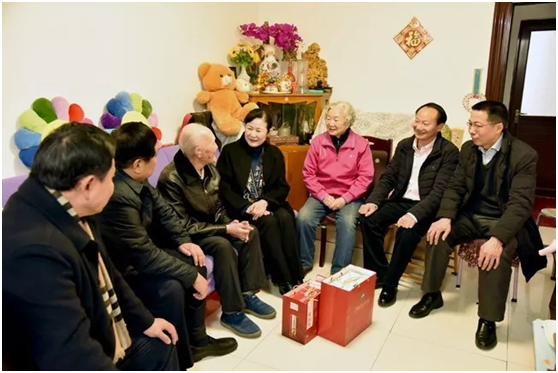 省僑聯(lián)黨組書記、主席董錦燕帶隊赴濮陽調(diào)研慰問